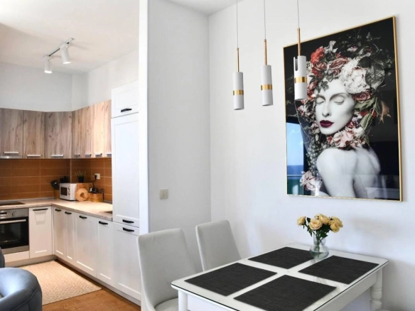 Dvosoban stan 72 m² sa panoramskim pogledom na more – Bečići, Budva
