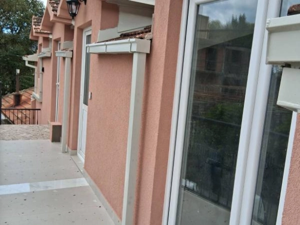 Jednosoban stan 50 m² sa terasom blizu rive – Herceg Novi