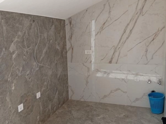 Jednosoban stan 50 m² sa terasom blizu rive – Herceg Novi