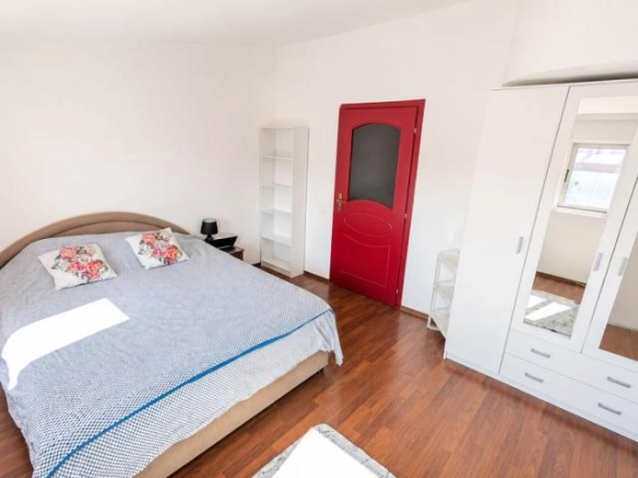 Trosoban stan 66 m² na 4. spratu u samom centru – Podgorica
