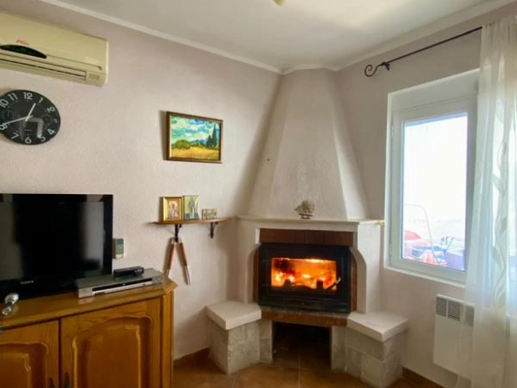 Izdavanje: Kuća 150 m² sa terasom i pogledom na more – Kruče, Ulcinj