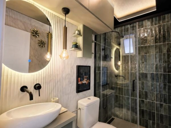 Dvosoban stan 99 m² sa velikom terasom – Petrovac, Budva