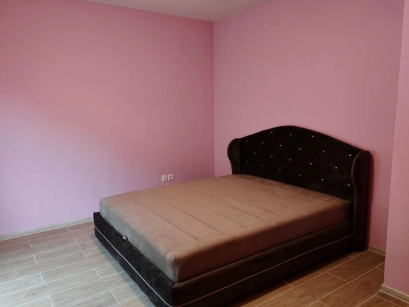 Trosoban stan 111 m² sa pogledom na more – Petrovac, Budva