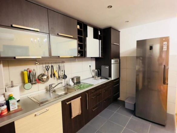 Trosoban stan 91 m² sa pogledom na more i planine – Kavač, Kotor