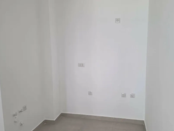 Jednosoban stan 47 m² sa garažom i terasom – Ilino, Bar