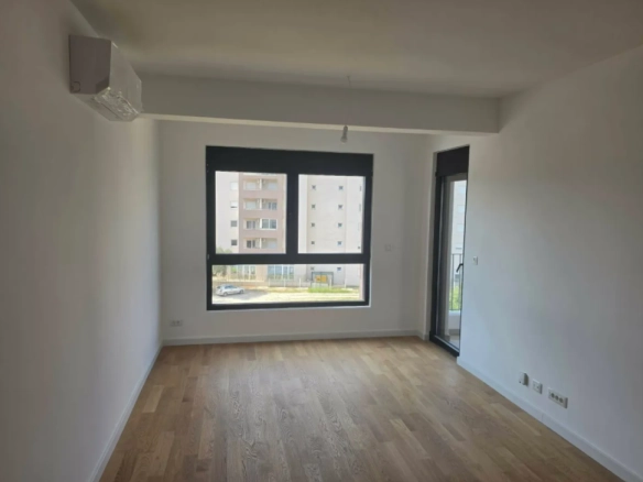 Jednosoban stan 47 m² sa garažom i terasom – Ilino, Bar