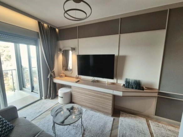 Garsonjera 34 m² sa pogledom na more – Pržno, Budva