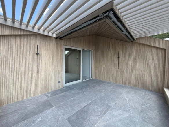 Jednosoban penthaus 79 m² sa panoramskim pogledom na more – Pržno, Budva