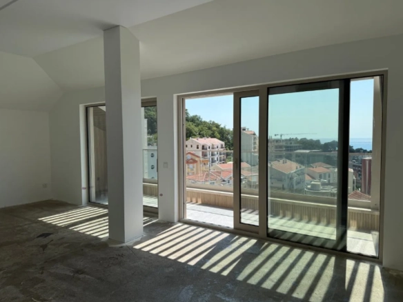 Dvosoban stan 89 m² sa pogledom na more i planine – Pržno, Budva