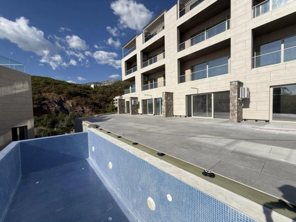 Dvosoban stan 92 m² sa terasom i pogledom na more – Pržno, Budva