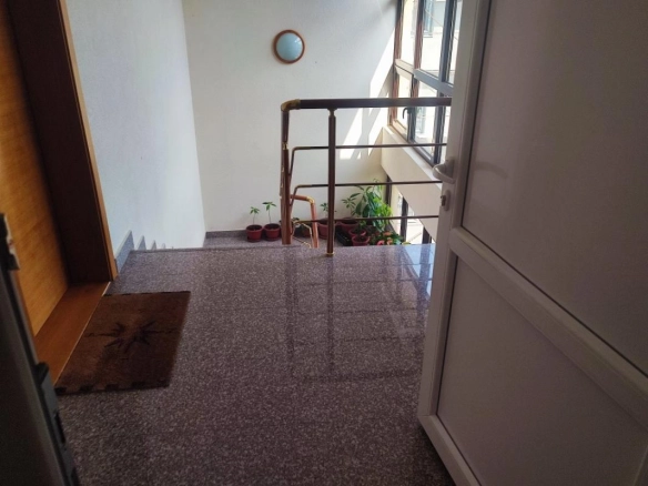 Jednosoban stan 66 m² sa parking mjestom u centru – Bar