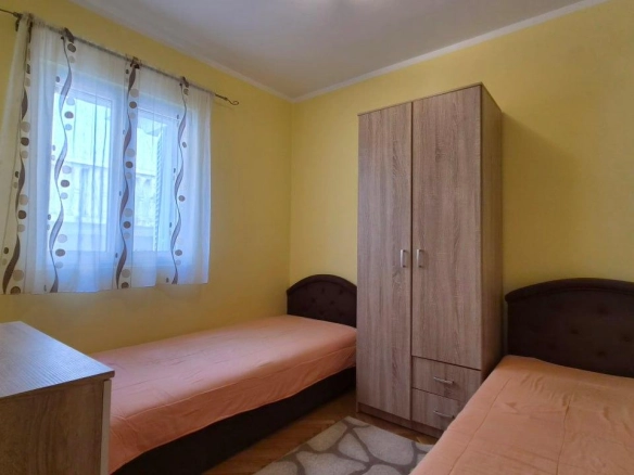Dvosoban stan 50 m² sa terasom i pogledom na more – Babin Do, Budva