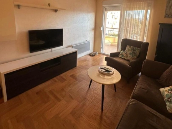 Dvosoban stan 69 m² sa pogledom na more – Bar