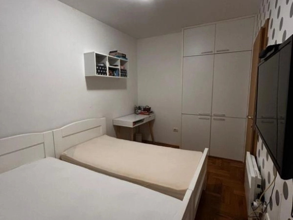 Dvosoban stan 69 m² sa pogledom na more – Bar