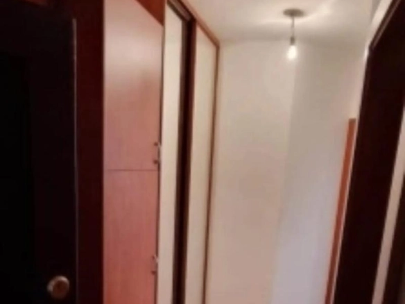 Izdavanje: Jednosoban stan 55 m² u zgradi bez lifta – Podmaine, Budva