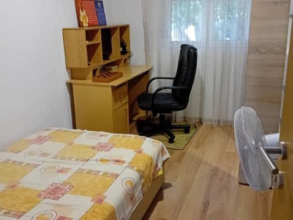 Kuća 91 m² na placu od 1616 m² blizu Skadarskog jezera – Golubovci, Podgorica