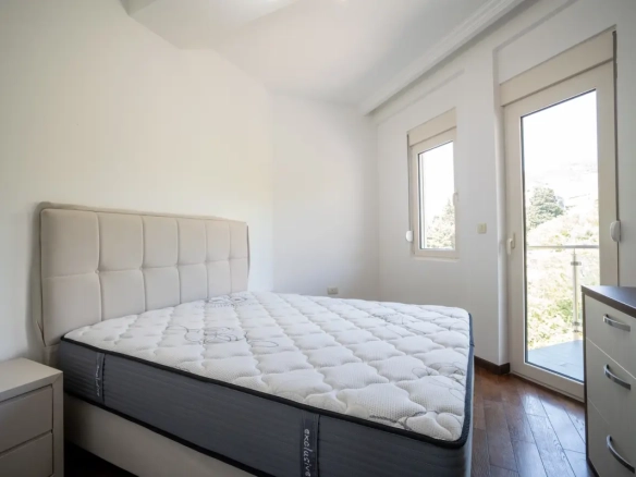 Dvosoban stan 89 m² sa panoramskim pogledom na more – Bečići, Budva