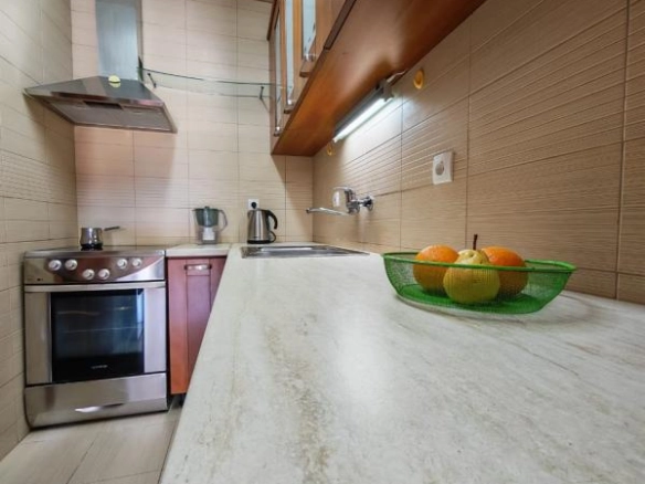 Jednosoban stan 77 m² sa terasom i pogledom na more – Dubovica, Budva
