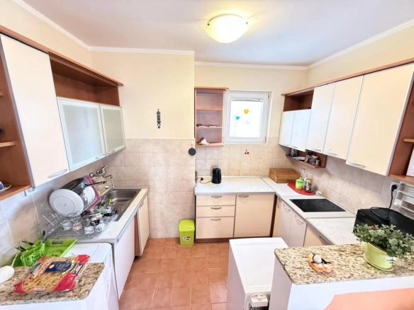 Jednosoban stan 67 m² na 3. spratu, blizu plaže – Ilino, Bar