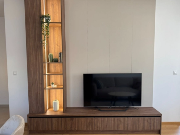 Jednosoban stan 47 m² sa garažnim mjestom u novogradnji – Bečići, Budva