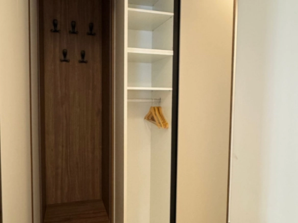 Jednosoban stan 47 m² sa garažnim mjestom u novogradnji – Bečići, Budva