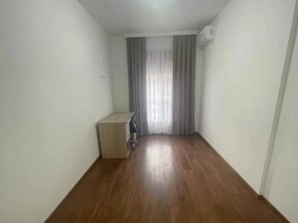 Izdavanje: Dvosoban stan 68 m² na četvrtom spratu – City kvart, Podgorica