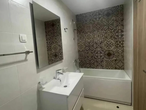 Izdavanje: Dvosoban stan 68 m² na četvrtom spratu – City kvart, Podgorica