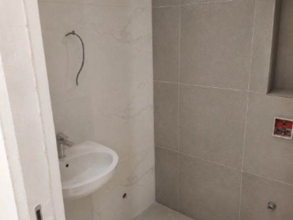 Jednosoban stan 56 m² u novogradnji sa pogledom na planinu – Lazi, Budva