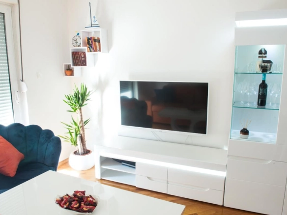Jednosoban stan 67 m² sa pogledom na more – Babilonija, Budva