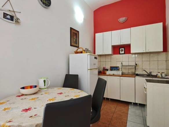 Jednosoban stan 44 m² sa panoramskim pogledom na more – Rafailovići, Budva