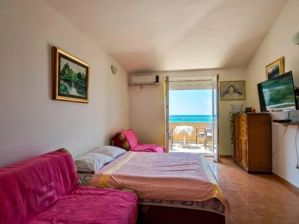 Jednosoban stan 44 m² sa panoramskim pogledom na more – Rafailovići, Budva