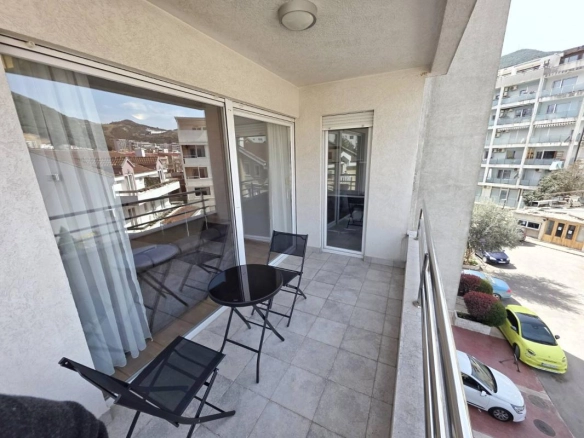 Jednosoban stan 54 m² u samom centru grada – Budva