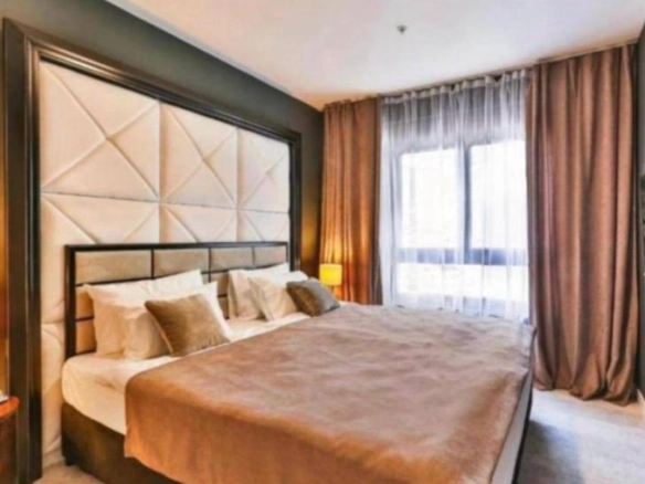 Dvosoban stan 75 m² na prvoj liniji do mora s pogledom – Rafailovići, Budva