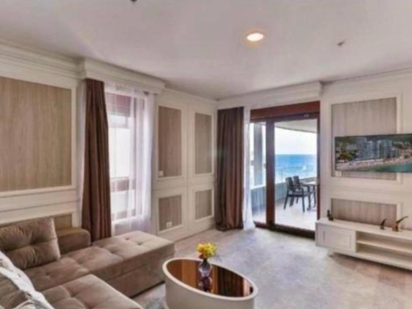 Dvosoban stan 75 m² na prvoj liniji do mora s pogledom – Rafailovići, Budva