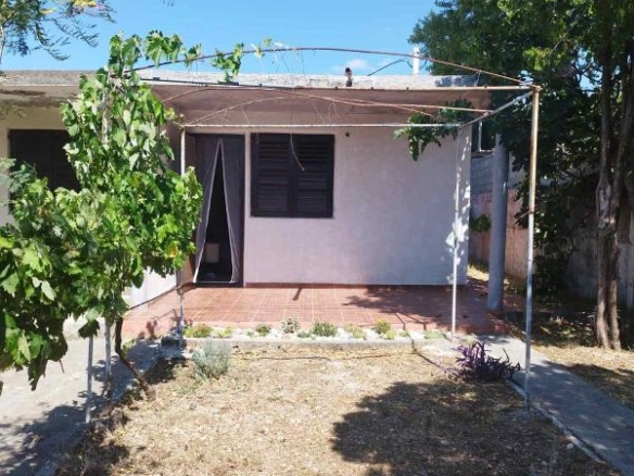 Kuća 95 m² sa pogledom na more i garažom – Sutomore, Bar