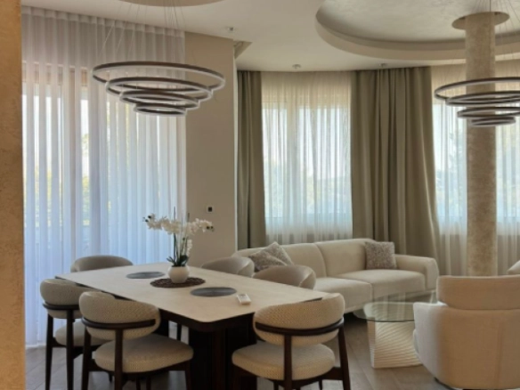 Dvosoban stan 117 m² sa pogledom na more – Rozino, Budva