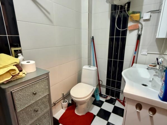 Dvosoban stan 82 m² sa pogledom na more i ostrva – Petrovac, Budva
