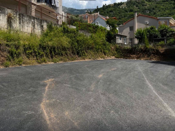 Jednosoban stan 60 m² sa terasom i pogledom na more – Lazi, Budva