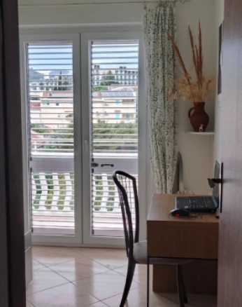 Trosoban penthaus 63 m² na prvoj liniji do mora – Rafailovići, Budva