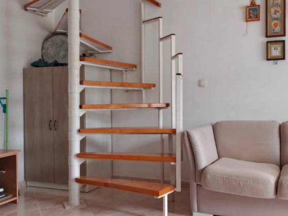 Trosoban penthaus 63 m² na prvoj liniji do mora – Rafailovići, Budva