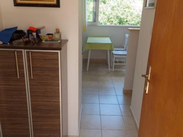 Jednosoban stan 33 m² renoviran i namješten – Savina, Herceg Novi