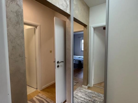 Trosoban stan 84 m² – Igalo, Herceg Novi — fotografija 4