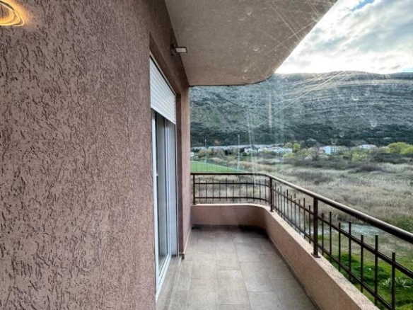 Trosoban stan 84 m² – Igalo, Herceg Novi — fotografija 9