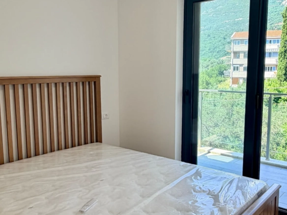 Jednosoban stan 52 m² sa panoramskim pogledom na more – Bečići, Budva