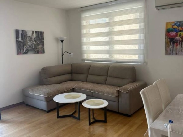 Dvosoban stan 66 m² u kompleksu Blue Horizon sa bazenom – Pržno, Budva