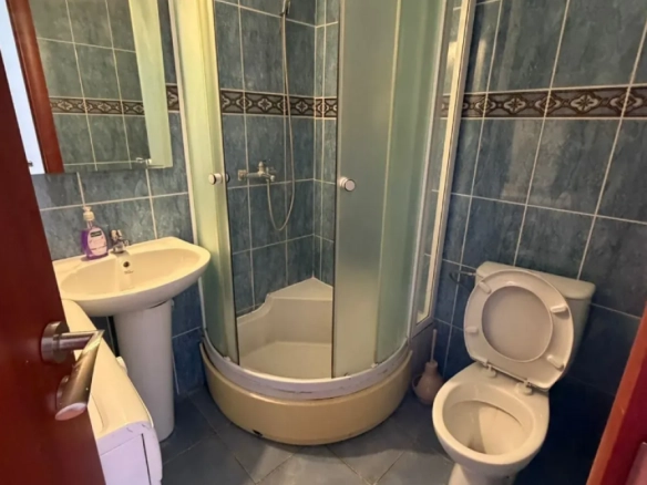 Jednosoban stan 53 m² u mirnom naselju, prizemlje – Podkošljun, Budva