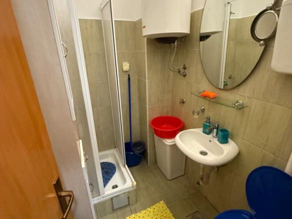Dvosoban stan 59 m² sa dvije terase, blizu mora – Baošići, Herceg Novi