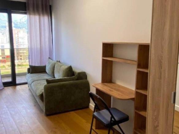 Dvosoban stan 78 m² sa panoramskim pogledom na planine – Bar