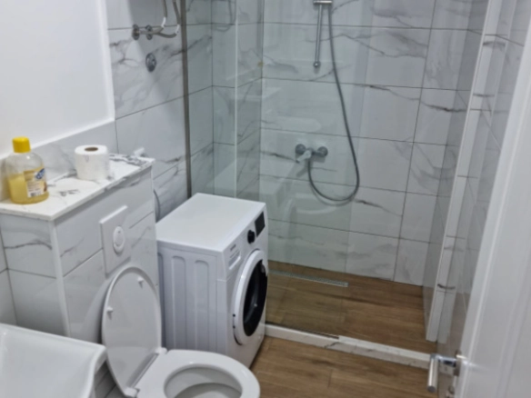 Jednosoban stan 45 m² u novogradnji iz 2021. – Ulcinj