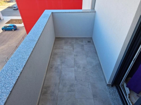 Jednosoban stan 45 m² u novogradnji iz 2021. – Ulcinj